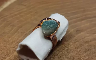 Anello con shattuckite 4