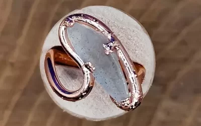 Anello con labradorite