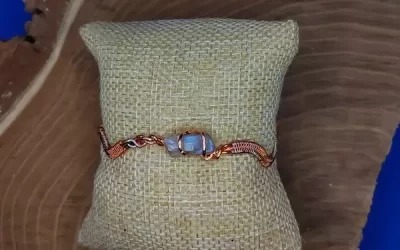 Bracciale rigido con labradorite