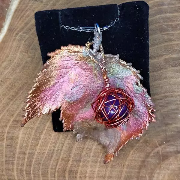 Collana foglie di mora con chiama angeli