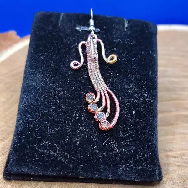Orecchino singolo con acquamarine