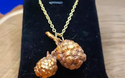 Collana more