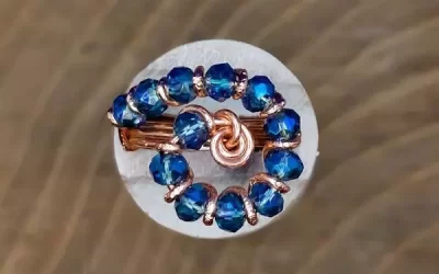 Anello spirale cristalli blu