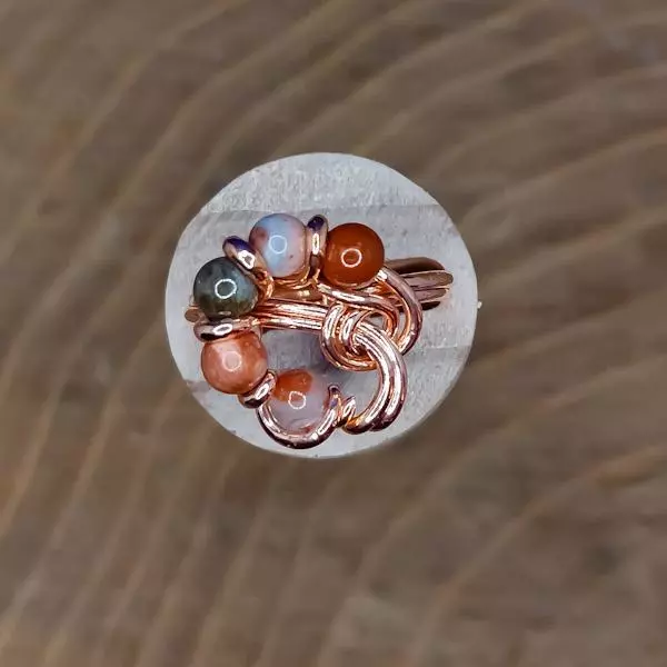 Anello cerchio di diaspri rossi