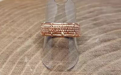 Anello da uomo in rame intrecciato