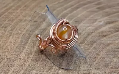 Anello intrecciato con corniola