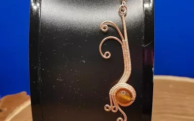 Orecchino singolo con corniola