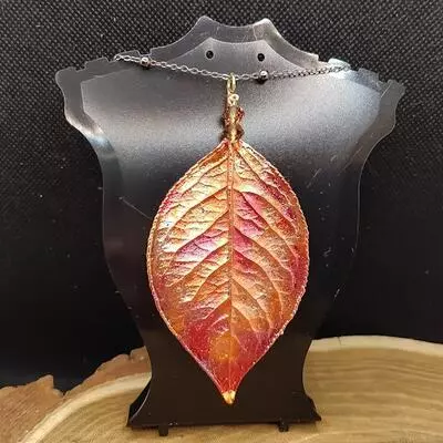Collana berretta del prete con cristalli